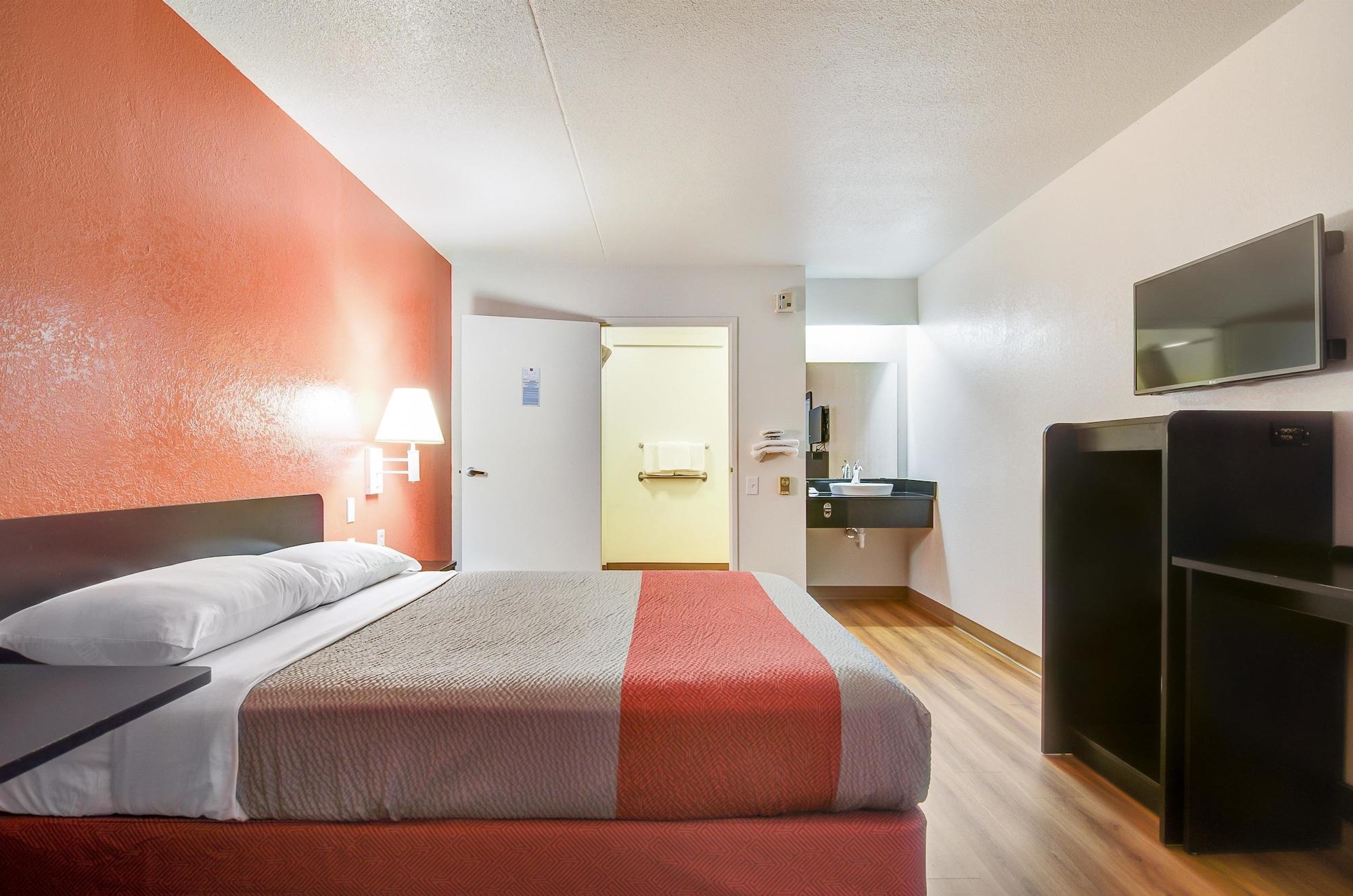 Motel 6-Springfield, Mo - North Bagian luar foto