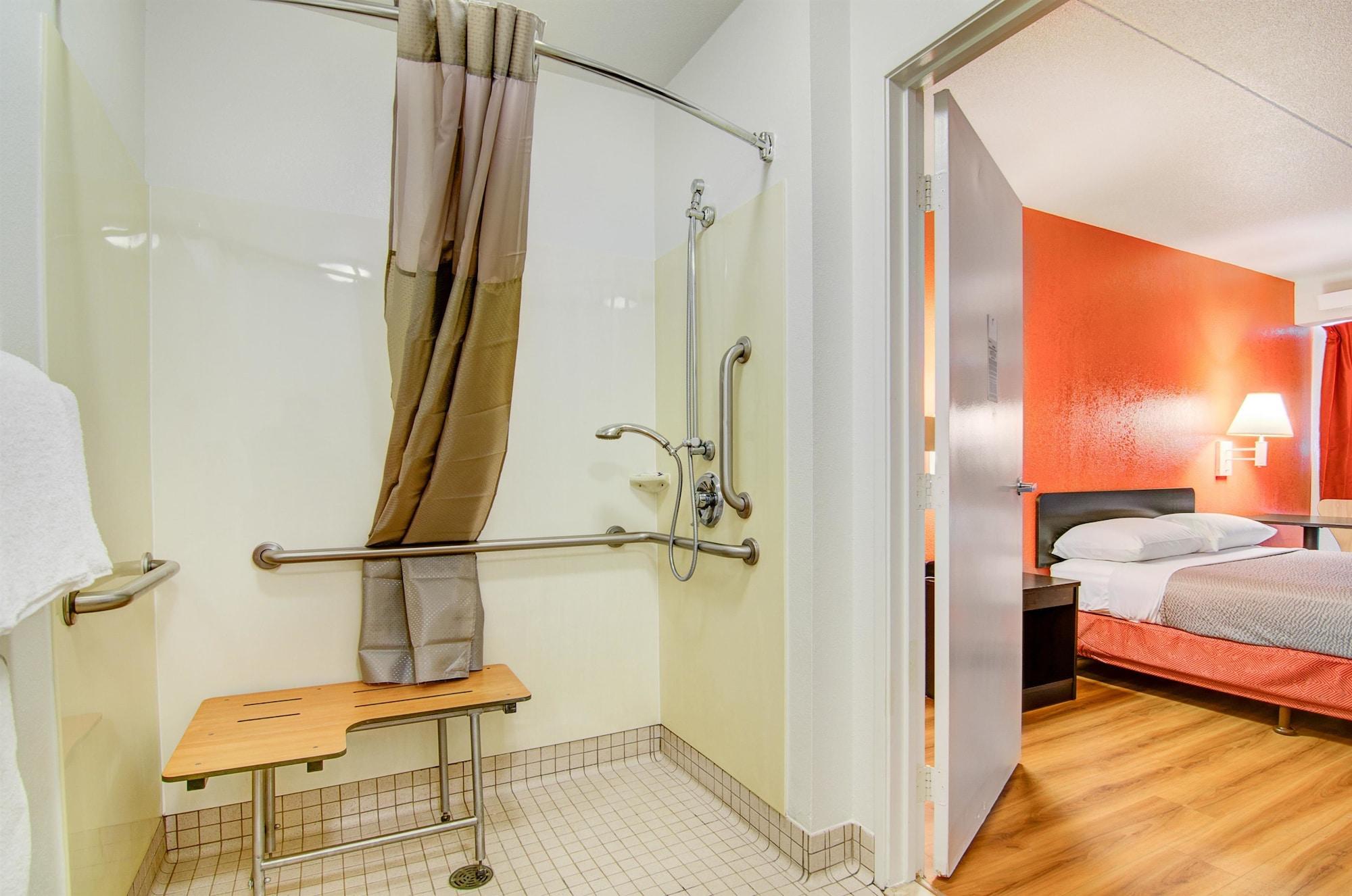 Motel 6-Springfield, Mo - North Bagian luar foto