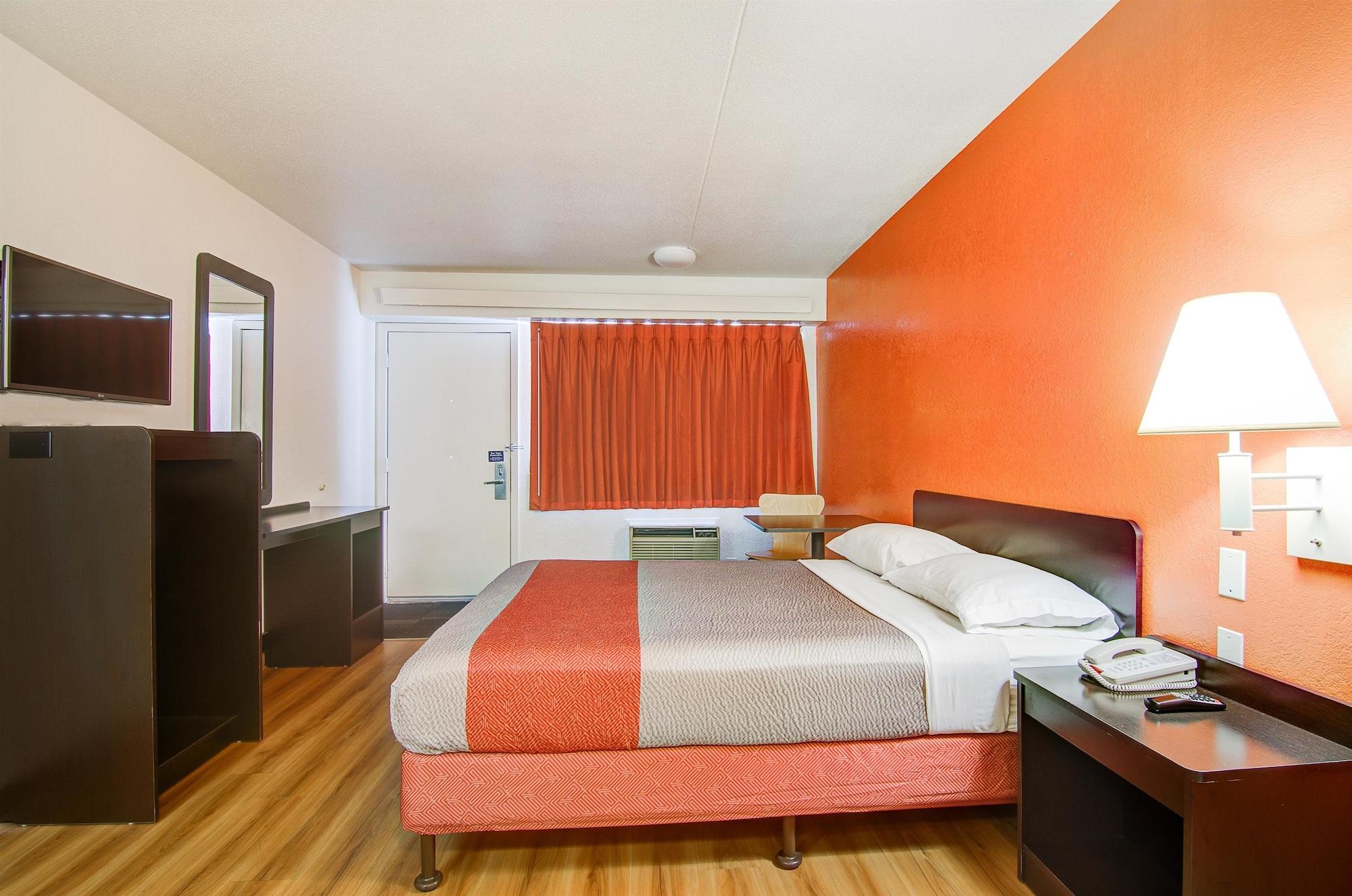 Motel 6-Springfield, Mo - North Bagian luar foto