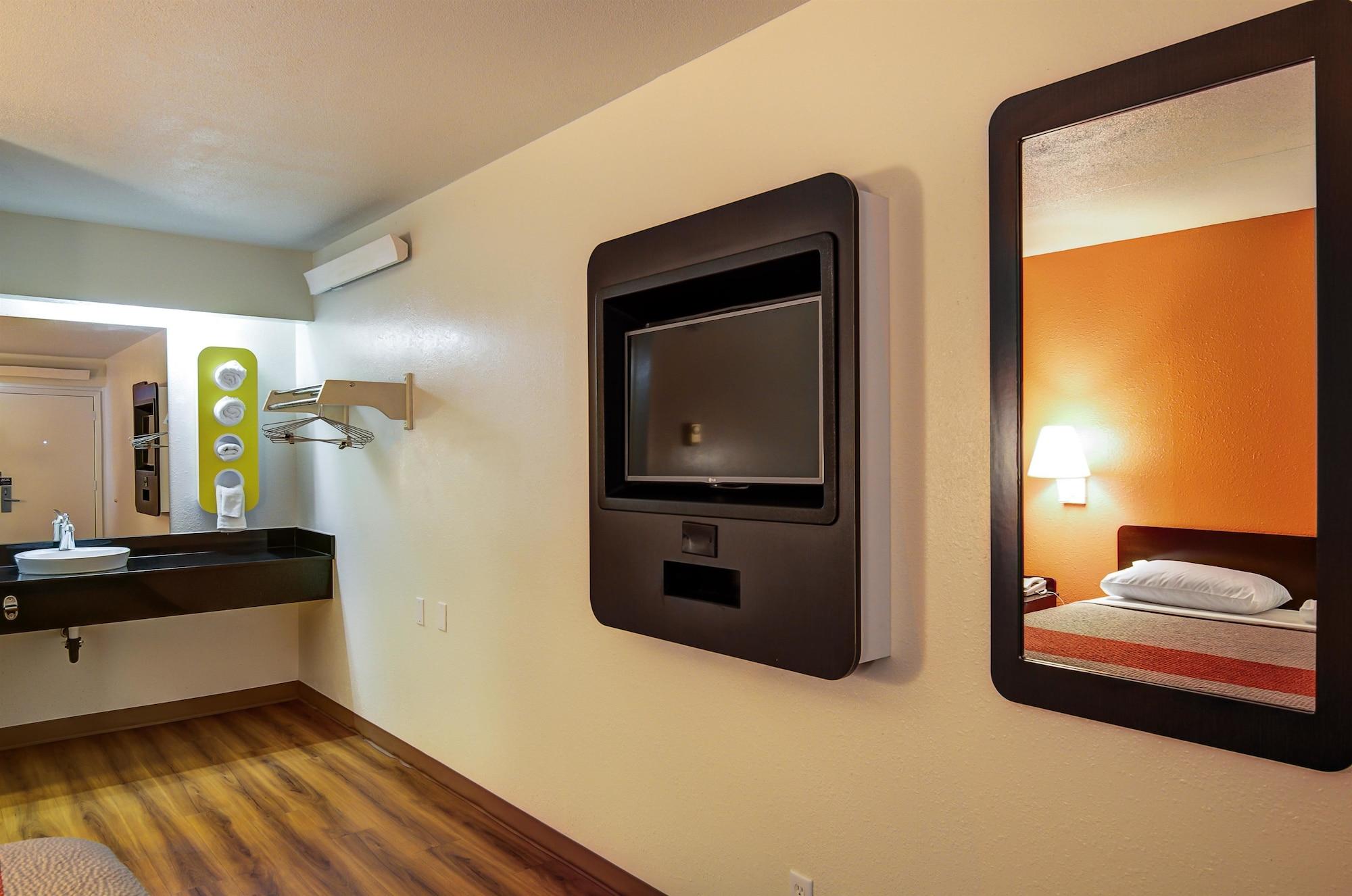 Motel 6-Springfield, Mo - North Bagian luar foto