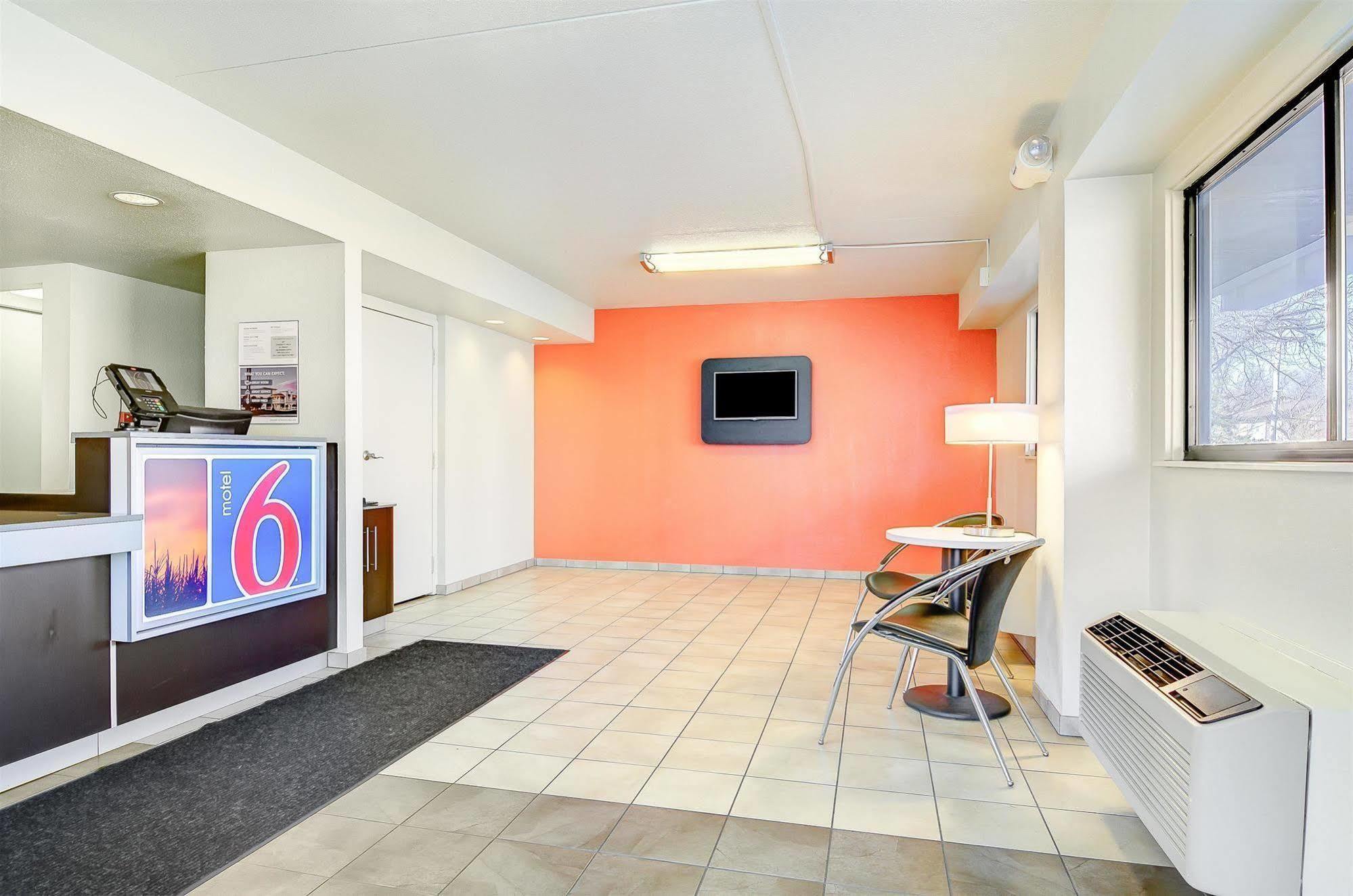 Motel 6-Springfield, Mo - North Bagian luar foto