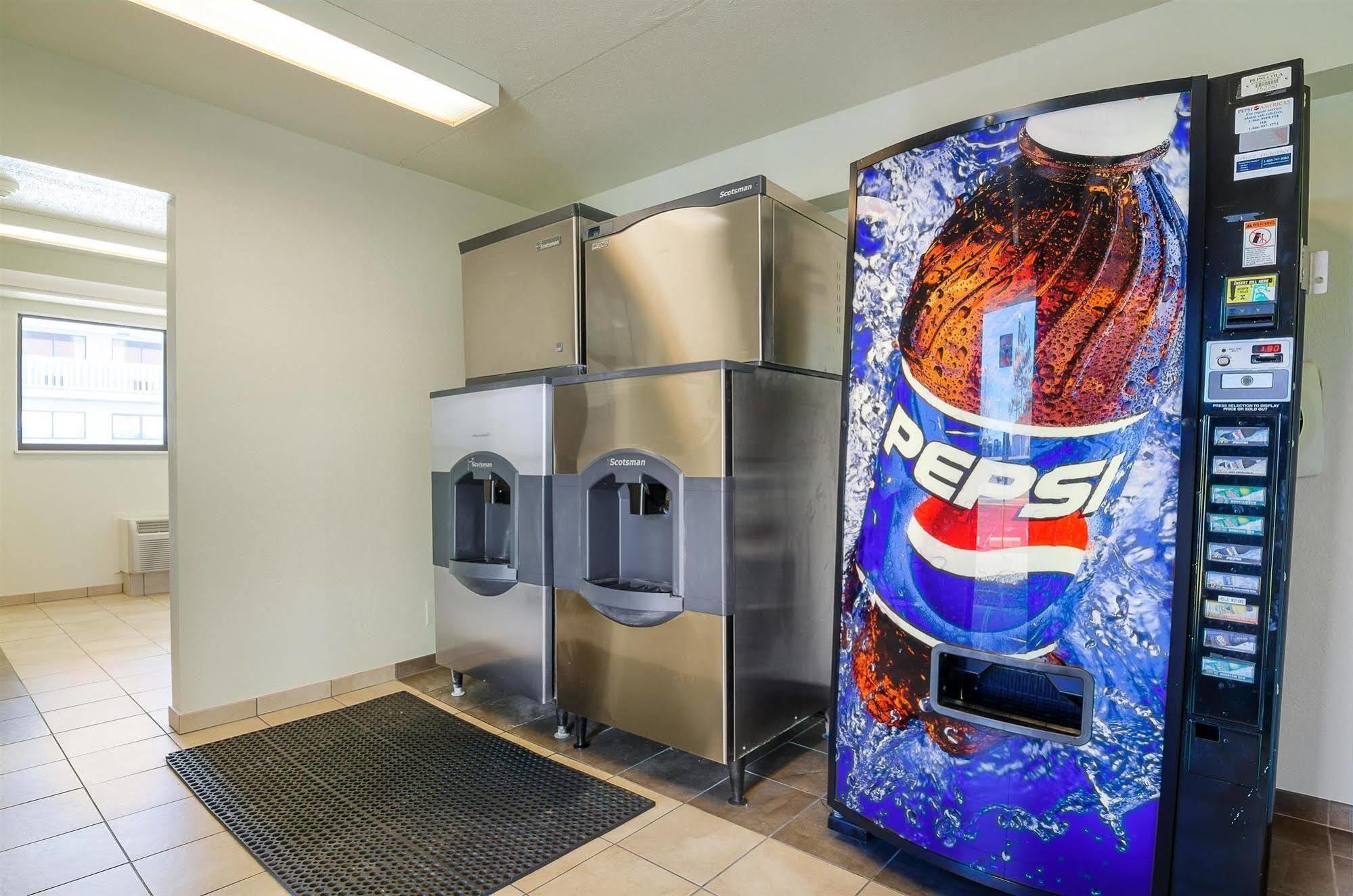 Motel 6-Springfield, Mo - North Bagian luar foto