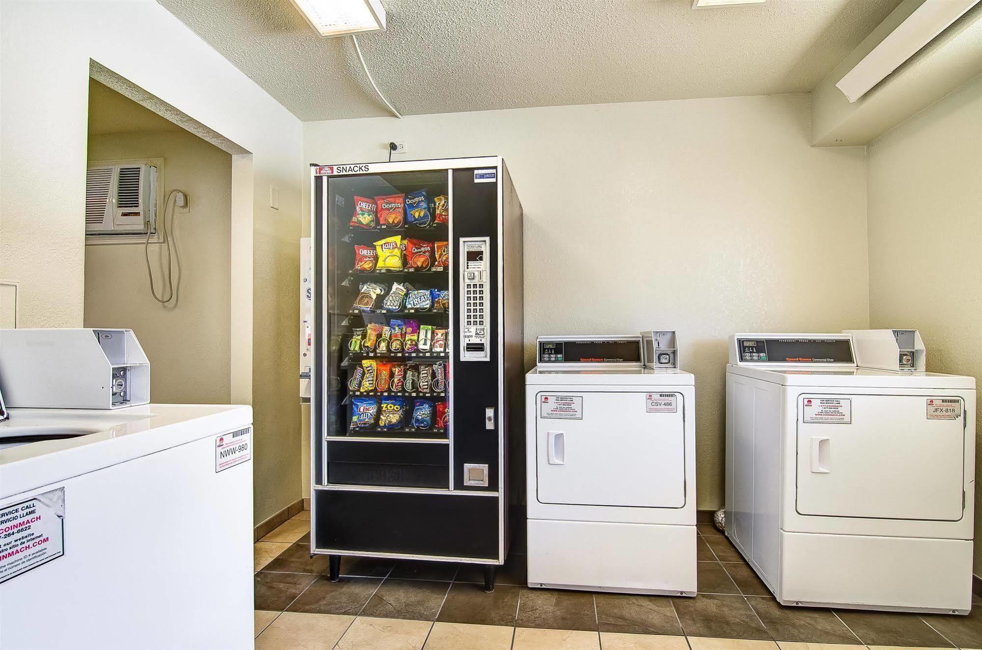 Motel 6-Springfield, Mo - North Bagian luar foto