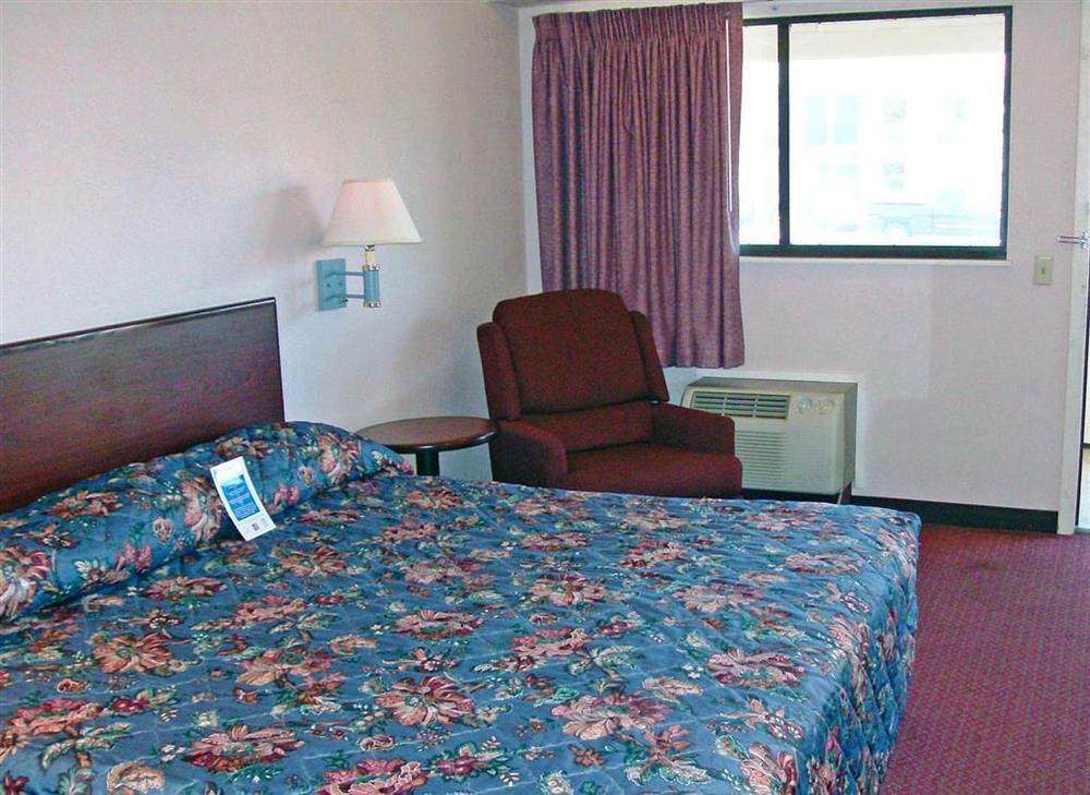 Motel 6-Springfield, Mo - North Ruang foto